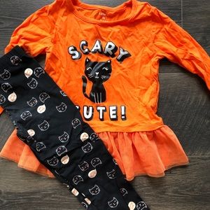 Carter Halloween outfit. 5T